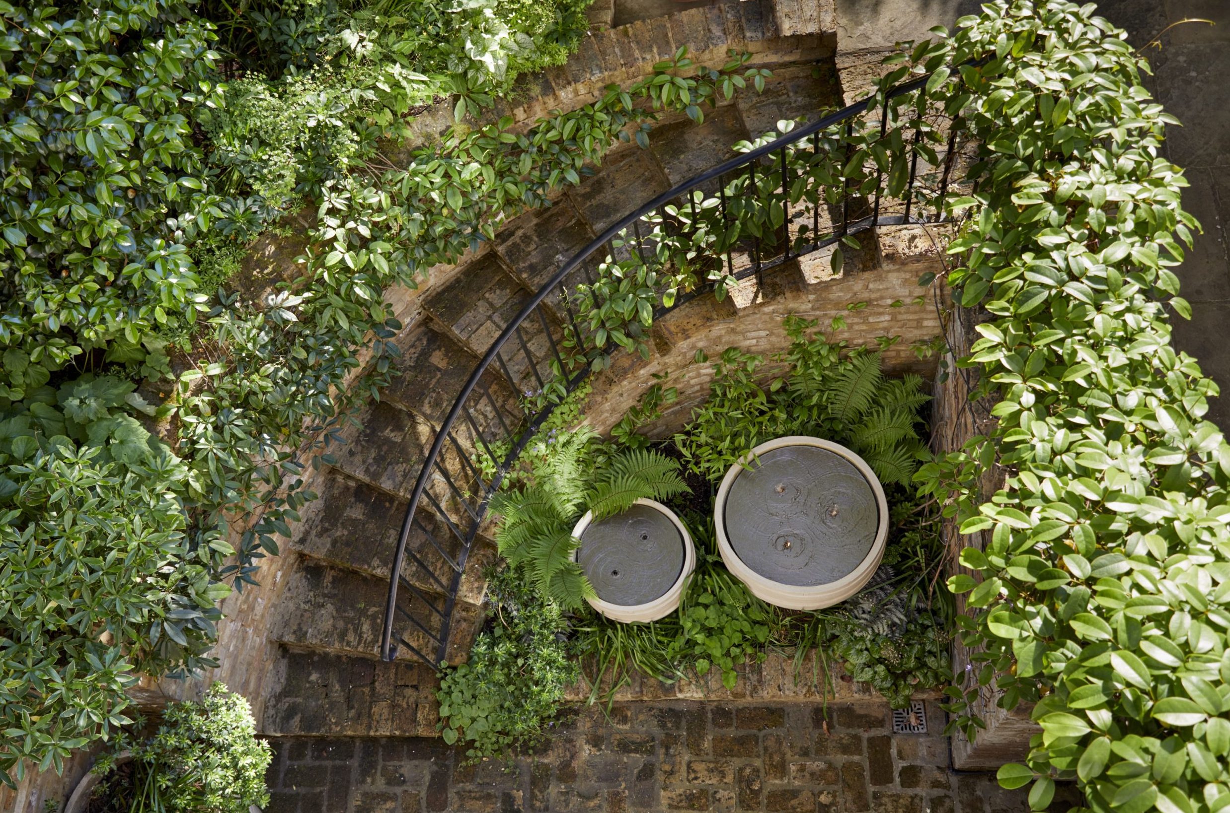 Alexander_Sq_Water_feature_0004